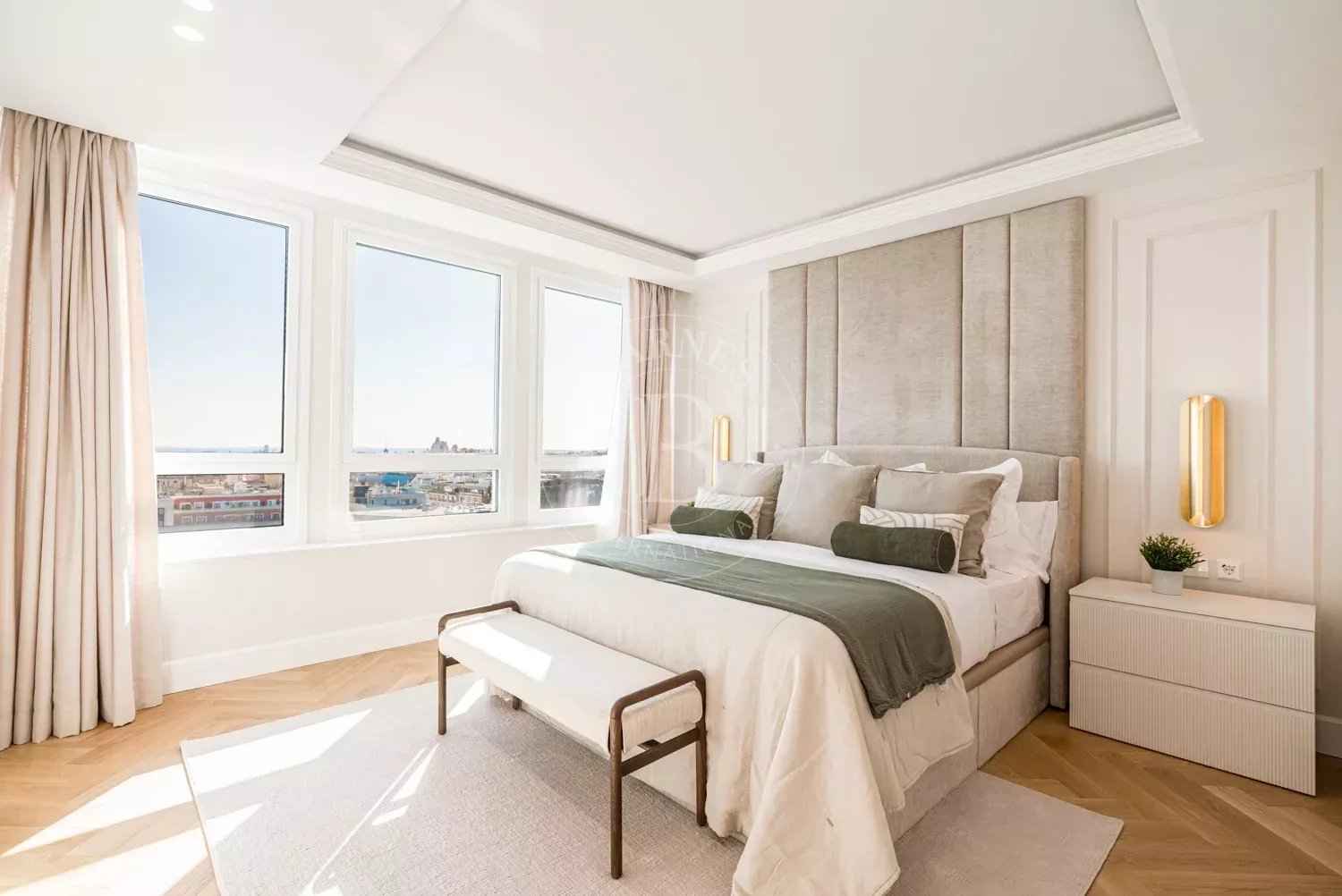 035a317a76945b8edd4ba352775e7856 33aeb3faed 1500 original - Attribut alt par défaut.