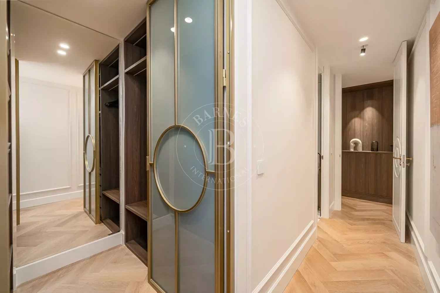 Dad90609f1e8099b4e2b6a93696659c3 d81240c855 1500 original - Attribut alt par défaut.