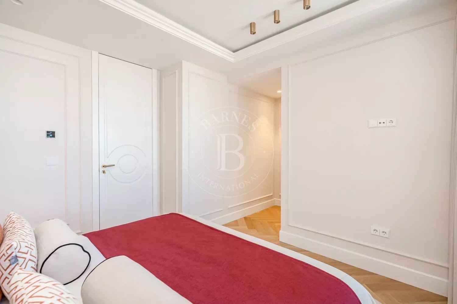 F75f87bfac12e97045e091819468f64f cf59e9066f 1500 original - Attribut alt par défaut.