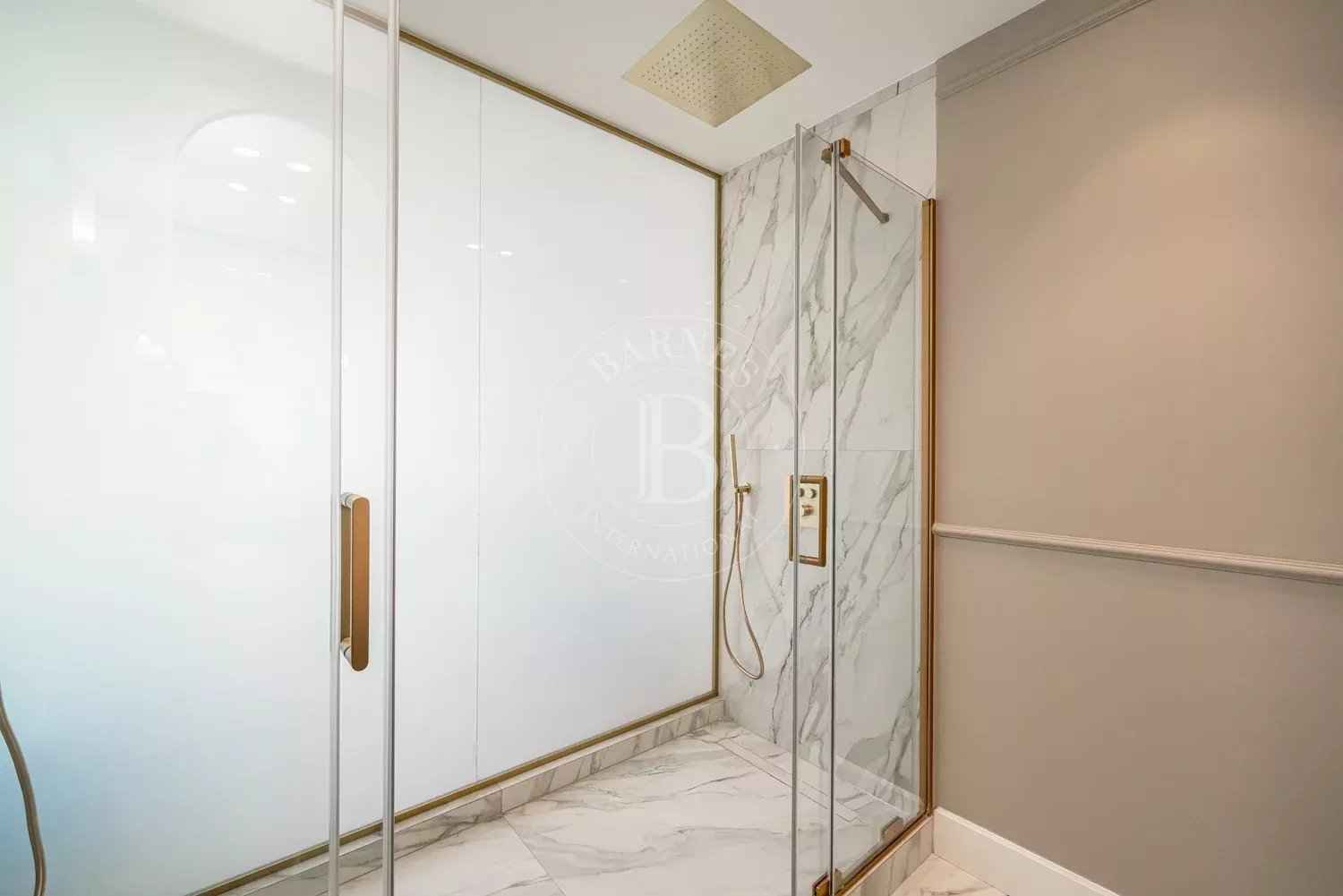 702f31b43f5466faf5b966094fbd0d7e 51458951c5 1500 original - Attribut alt par défaut.