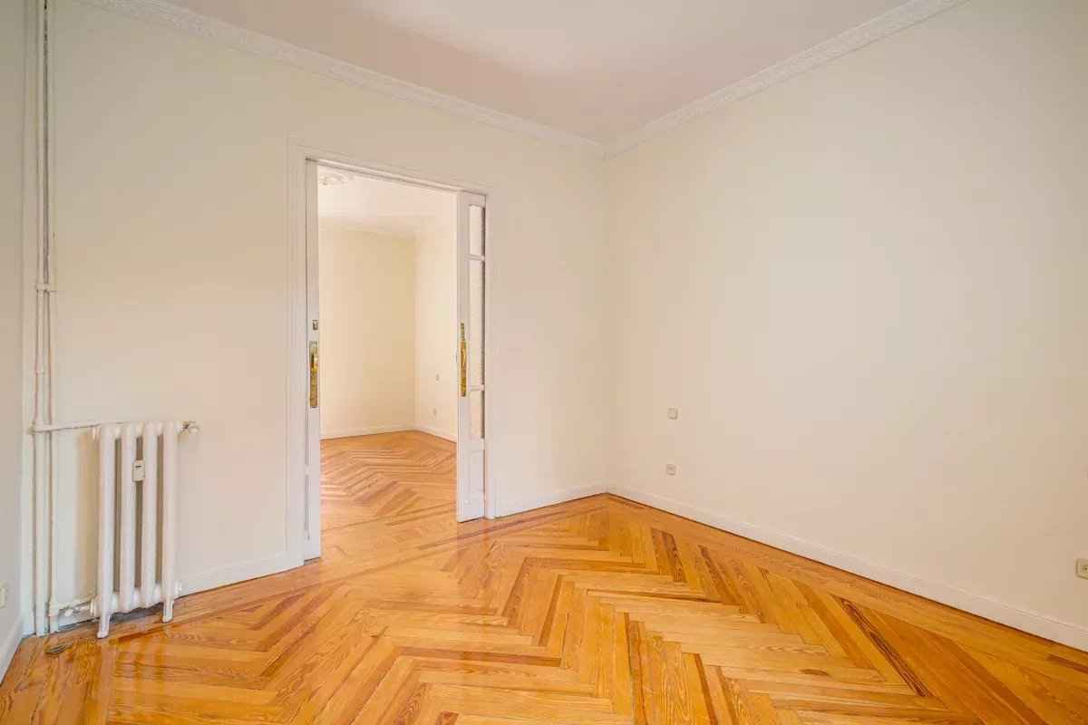 675dd8a647f8eec124e70ff9b429efab 2e46dac46f 1200 original - Attribut alt par défaut.