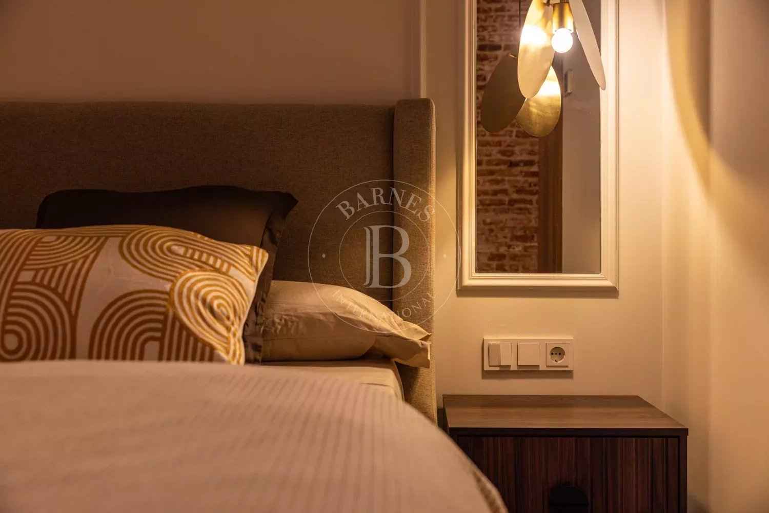 5a85ed4955c55465da6beea12e5e2e69 c5bf9fbf49 1500 original - Translation missing: en.helpers.application.image_tag.default_alt