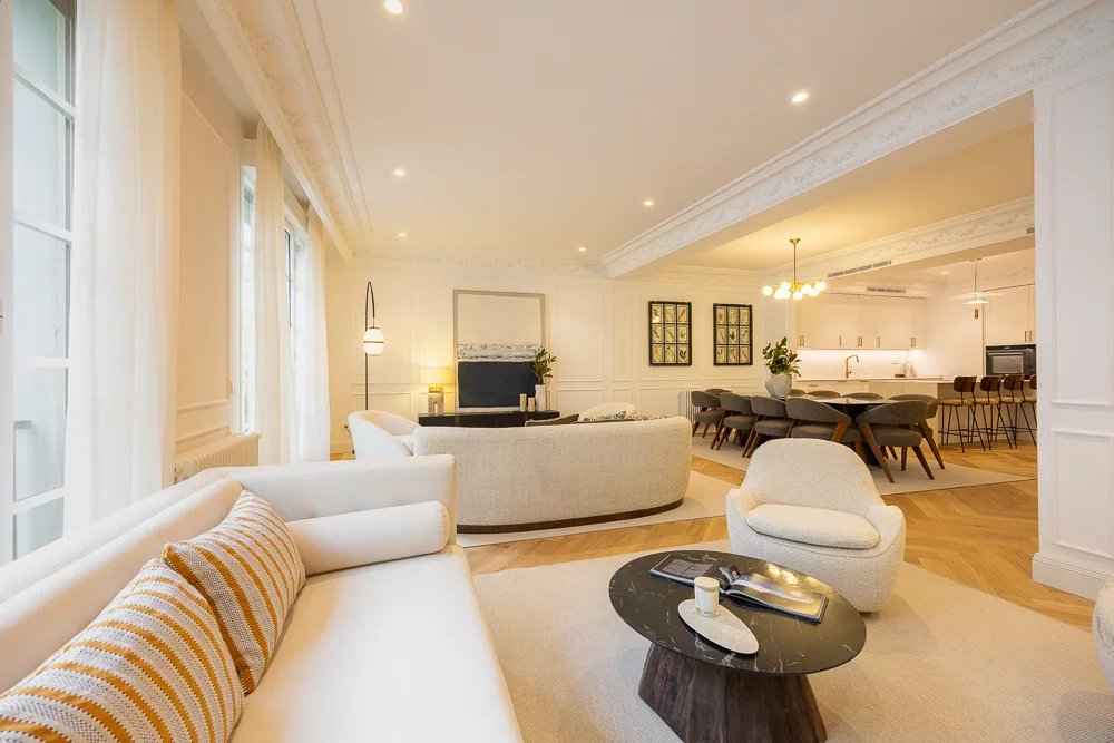 Ad3b845be1b605a92fa3a2c08d028263 0b3b2c5360 1000 original - Attribut alt par défaut.