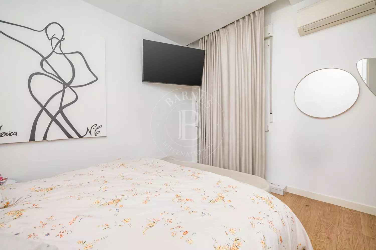 70266e77cd9415a9406e00b5ce3525b7 0c8aef200d 1500 original - Attribut alt par défaut.