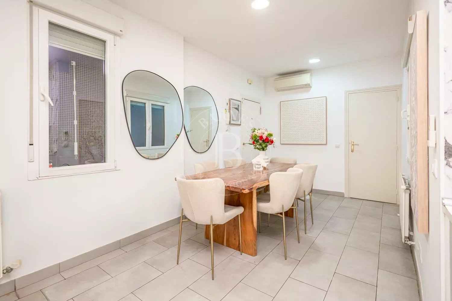 209c15c32872f81f8e7fa7e036de08e5 d3d05a495e 1500 original - Attribut alt par défaut.