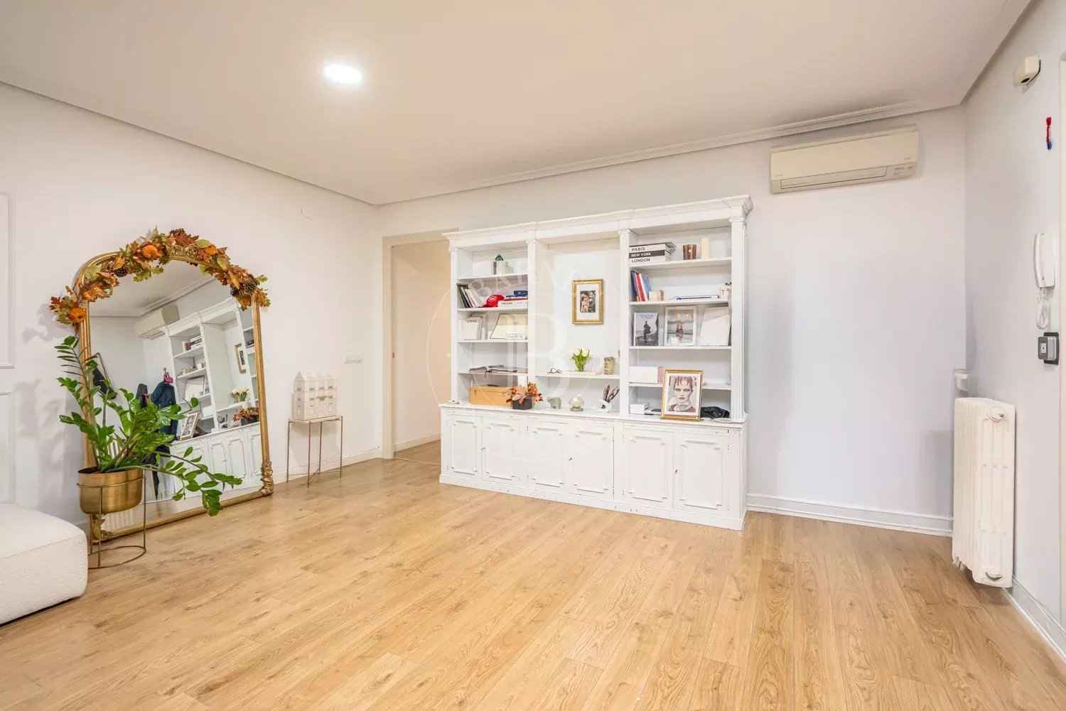 36dafe6cd0c3e364159c4a7643dc7699 bcdedfa803 1500 original - Attribut alt par défaut.