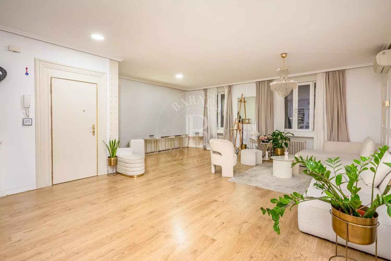 Fc0a2996ca27aafe1433e7d5f6c006d8 d6079efddb 1500 original - Attribut alt par défaut.