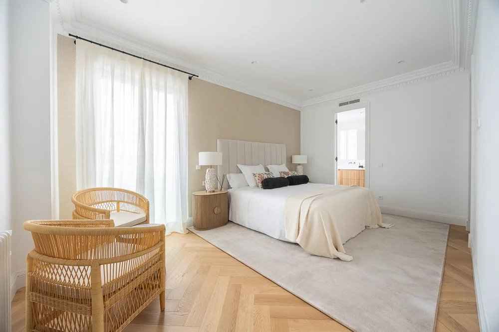 80987432f755aefd69b38dfa69a1d390 72d92cc2db 1000 original - Attribut alt par défaut.