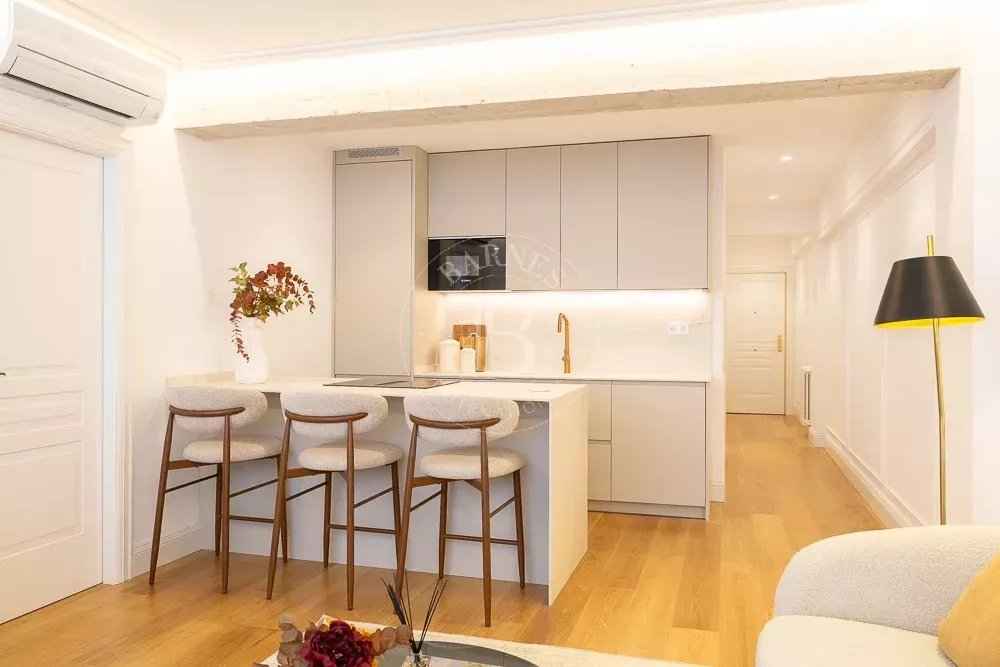 38194cce9012170f56e8f50a3d53c596 e09257e23e 1000 original - Attribut alt par défaut.