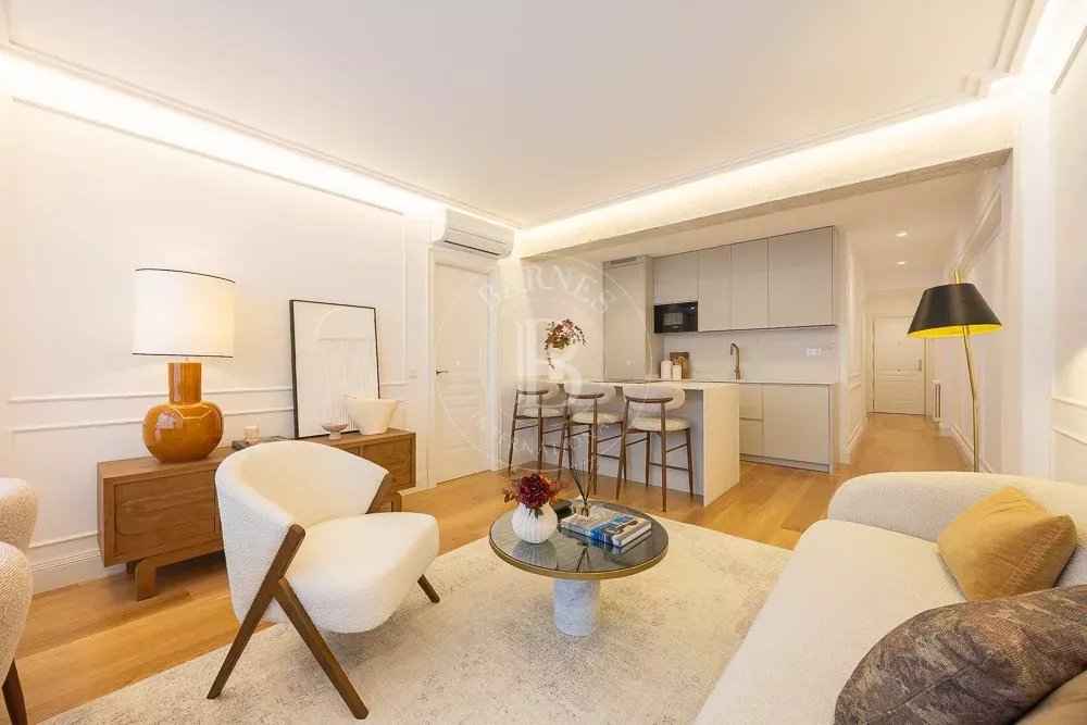 D2a9b236c495b532c9887d05f3155be6 219fae4b57 1000 original - Attribut alt par défaut.