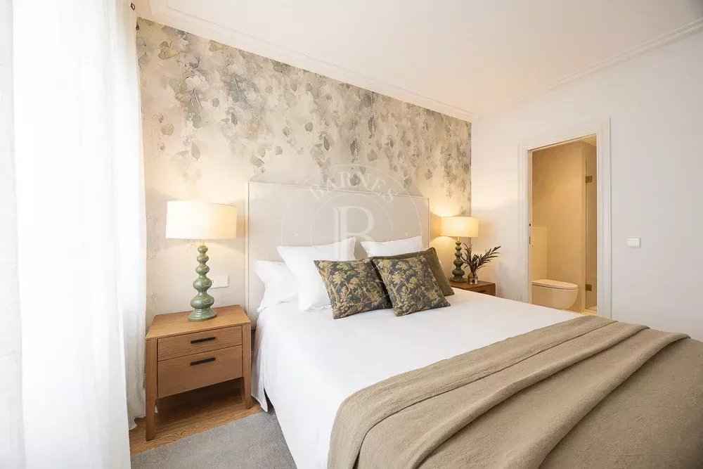 0b56f13c12c55d2a158d68d42681bb17 8f60bf018d 1000 original - Attribut alt par défaut.