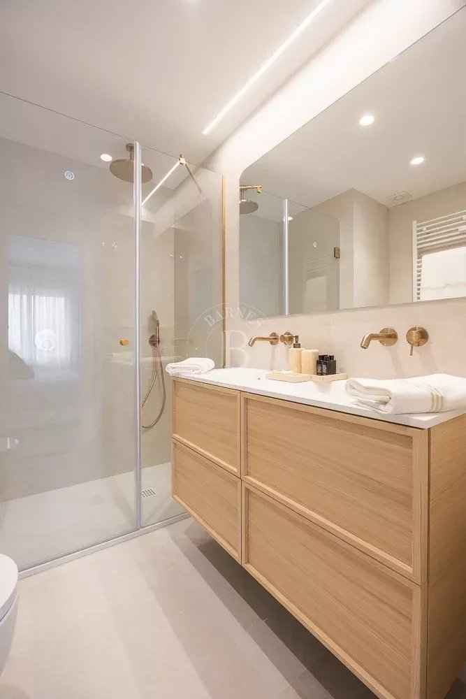 87b6bd81b0bc73a39ae72976ee8ea946 07ef6ec16c 1000 original - Attribut alt par défaut.