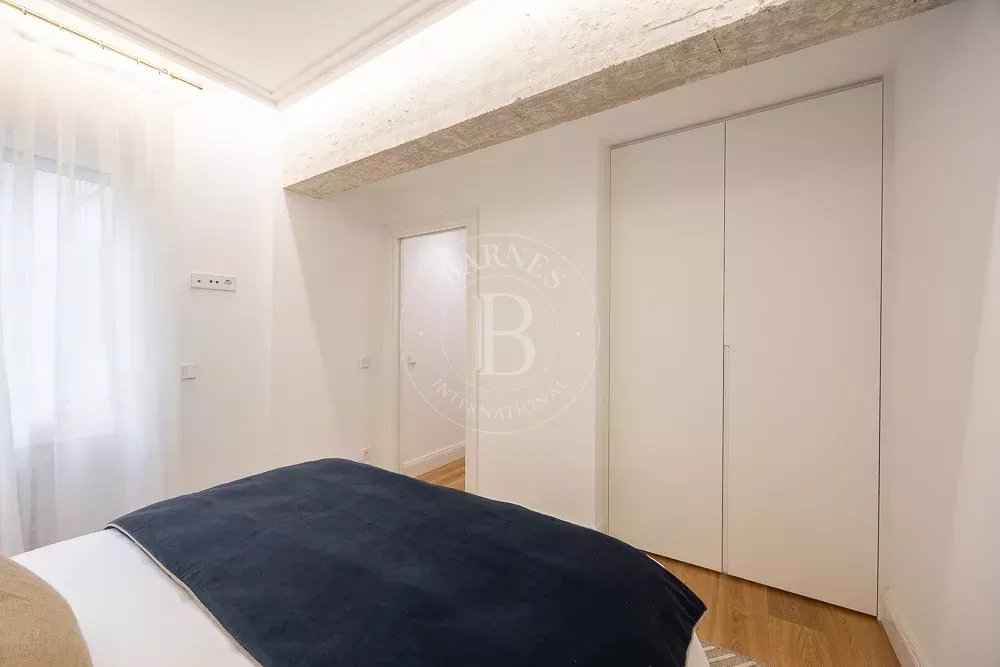 4af1ad629be82ec58d9d35764797d76e 4eb29fc71b 1000 original - Attribut alt par défaut.