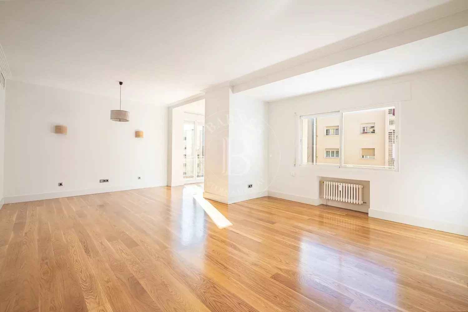 De7c1d02817e7f6c09a07fbb401c89bf 827a1e0073 1500 original - Translation missing: en.helpers.application.image_tag.default_alt