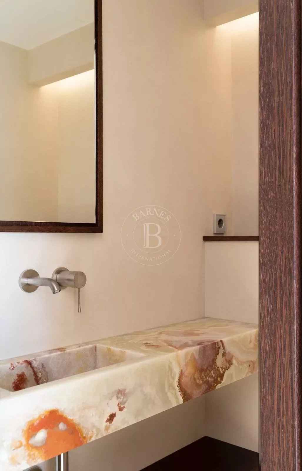 99cafe99d924ca9454d4b94ac2ab620d d16348bbde 1600 original - Attribut alt par défaut.