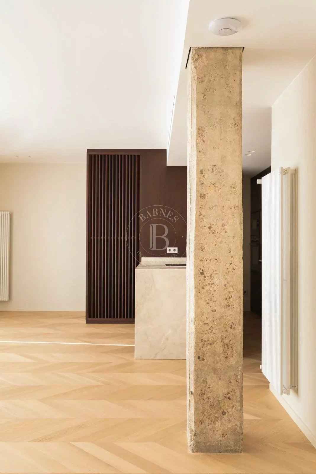 Dd72991cabd9c1bd90119eabbdb40677 f49594e385 1600 original - Attribut alt par défaut.