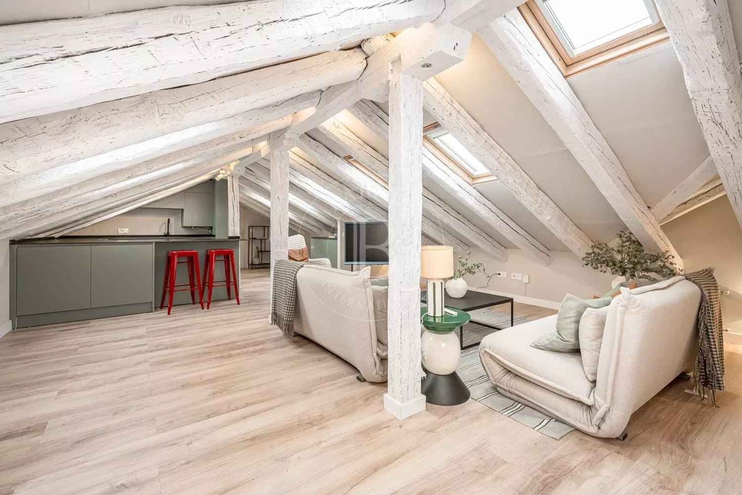 878ef45d018fb969e888a55ce34c0dbb 336123ab4c 1500 original - Attribut alt par défaut.