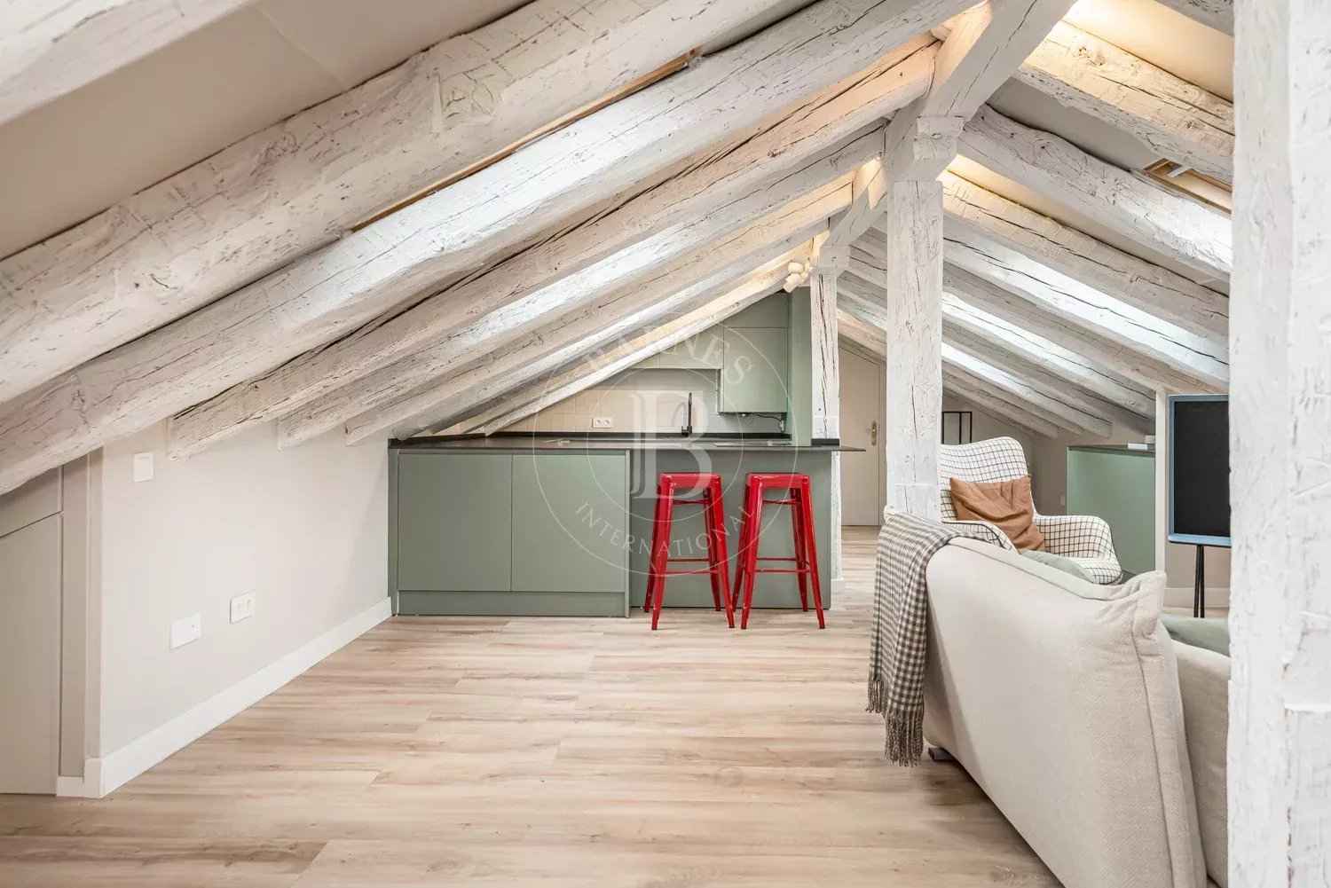 Ef5369b37a5cae04fdb4a9180cf68014 953c613e86 1500 original - Attribut alt par défaut.