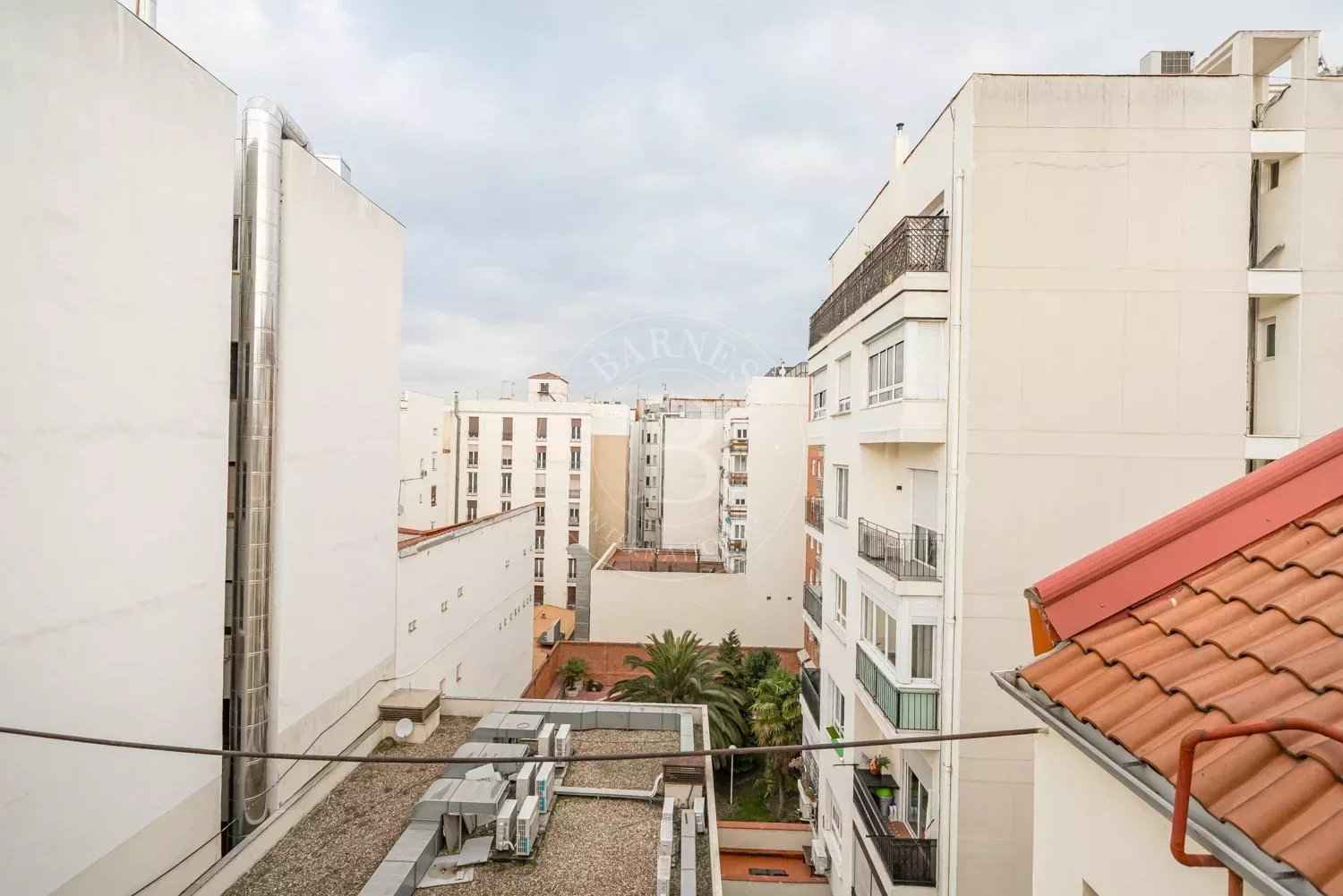 76185c2618555ade862072bdab13a142 209909a56d 1500 original - Attribut alt par défaut.