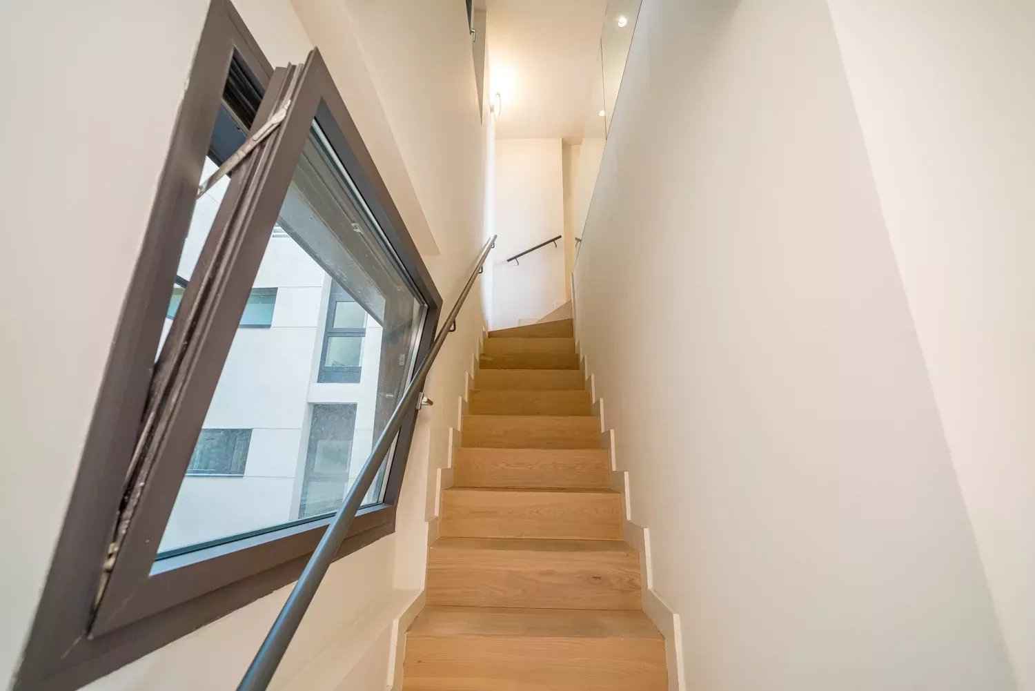 14c89c1ebf991dc2f9997d66ca832ee1 c5927f98d9 1500 original - Translation missing: en.helpers.application.image_tag.default_alt