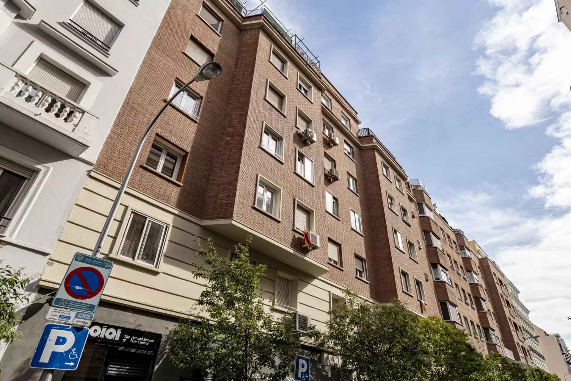 5ff70d6c3e6716d8dd8e84b8411cfff0 f19ed103a7 1920 original - Translation missing: en.helpers.application.image_tag.default_alt