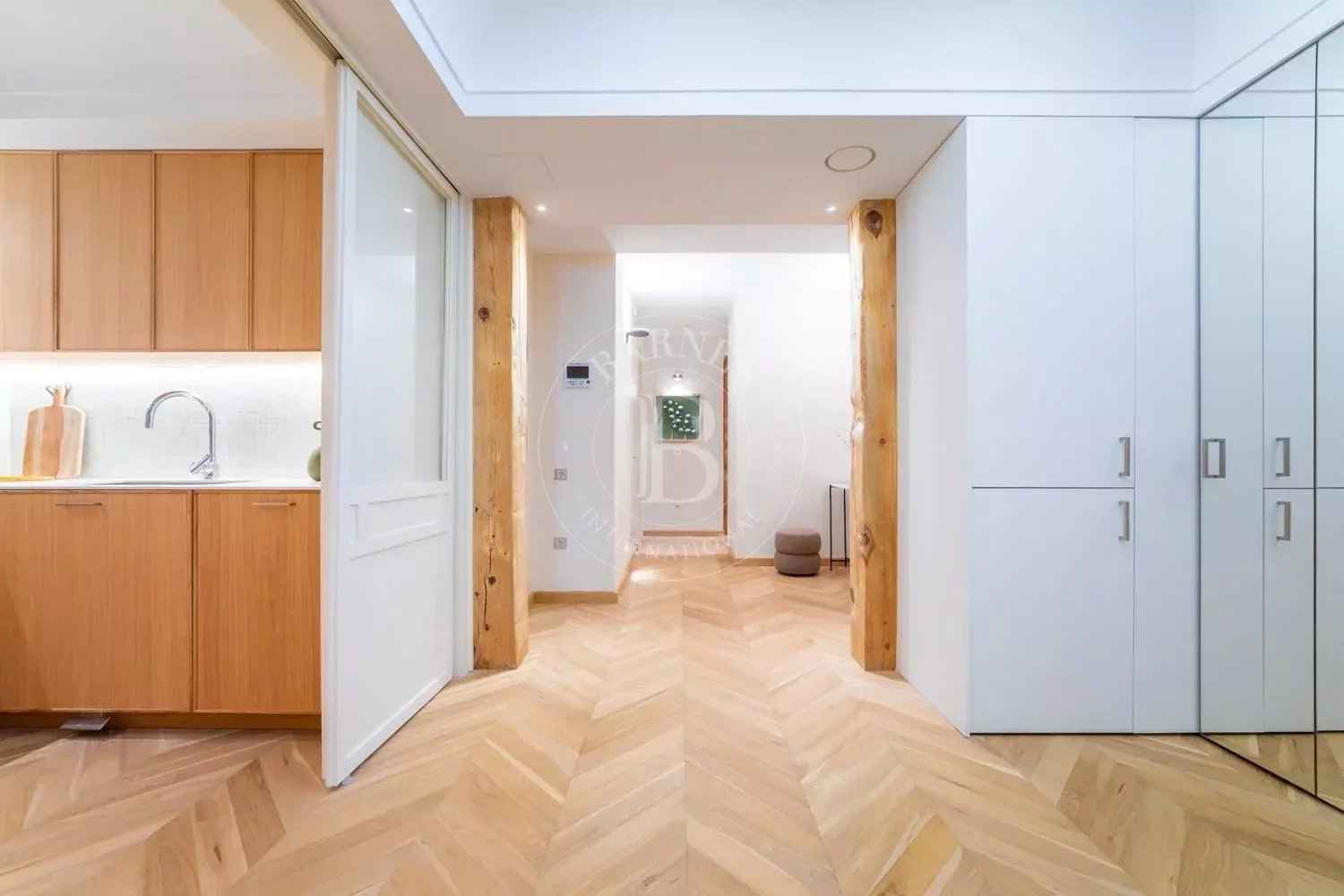 4e00b8a7b01ab3e3ccf7e0d51bf2ccb0 e7bb45f9c7 1500 original - Translation missing: en.helpers.application.image_tag.default_alt