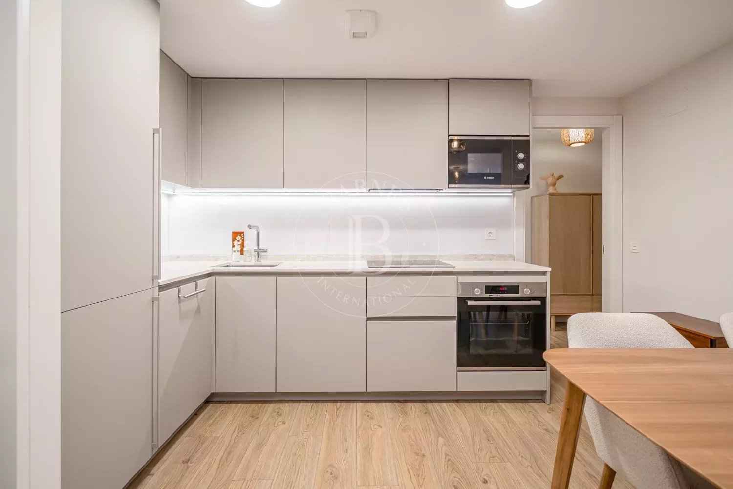 733b9082bfc0d6078fd6e5ab7e4cb07c 3e0b535d34 1500 original - Attribut alt par défaut.