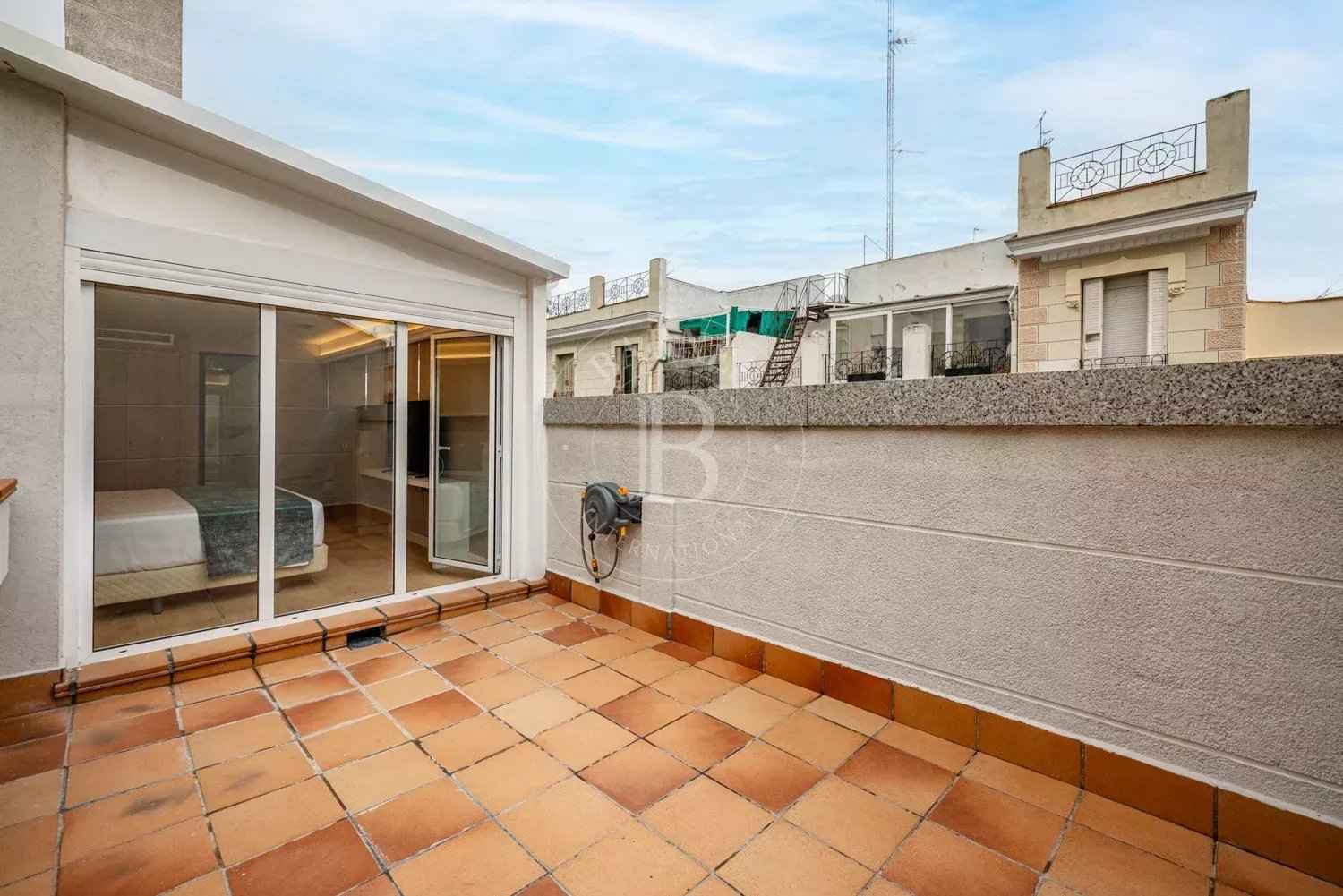 0bf73cb65dc4af7009301b6669f243d1 419edbaa23 1500 original - Translation missing: en.helpers.application.image_tag.default_alt