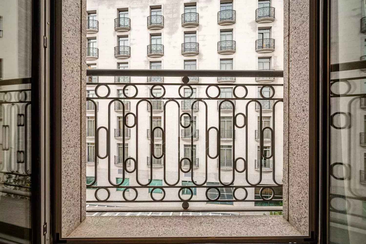 Ff7eb7e520512ce11589ea66e2ce9003 73f78f08fd 1500 original - Translation missing: en.helpers.application.image_tag.default_alt