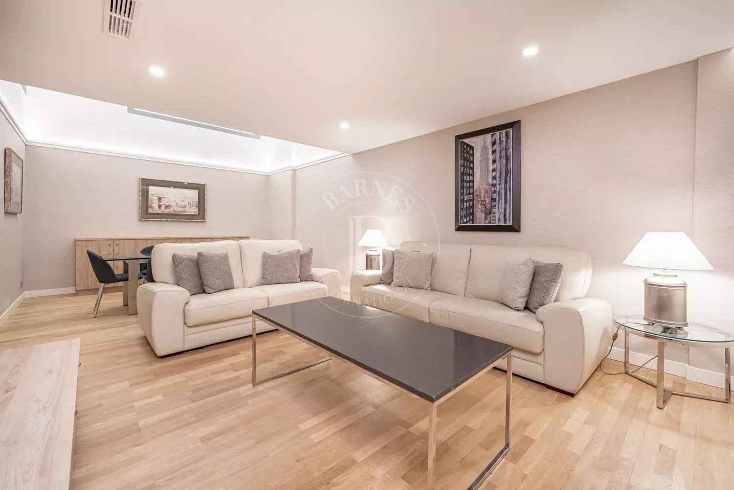 Ea6fcf0c318799e0e00f658fc602e6b4 259e7f7c4a 1500 original - Translation missing: en.helpers.application.image_tag.default_alt