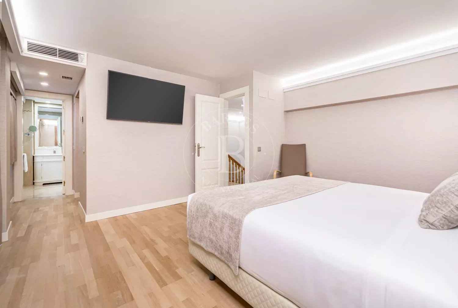 20e4d68b3201fbe698a30fb17ecaa81c d241d25e4d 1500 original - Translation missing: en.helpers.application.image_tag.default_alt