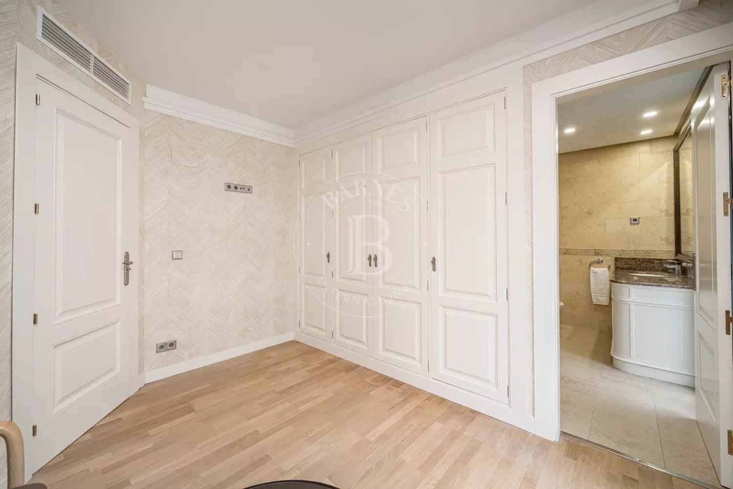 820a08874dac931ffe1b87e974cef38f 6de5afc371 1500 original - Translation missing: en.helpers.application.image_tag.default_alt