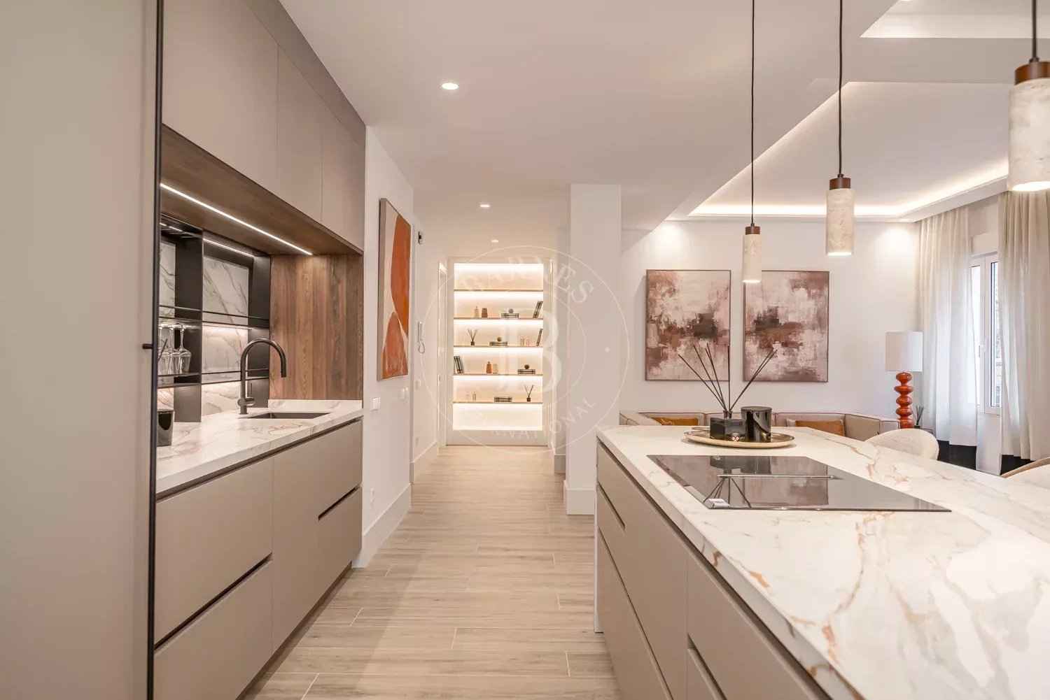 4595ee81c58260ae1faa1a11240d6927 f1ca3e1a4c 1500 original - Translation missing: en.helpers.application.image_tag.default_alt