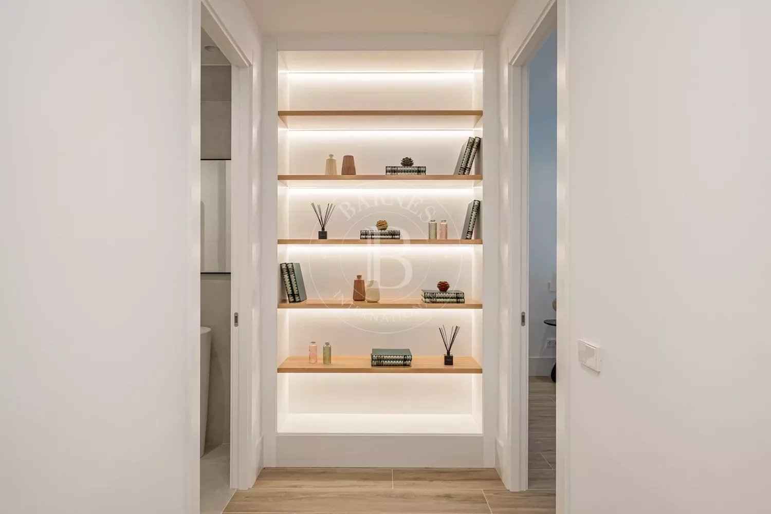 8fb7bc4c10c50a068c02543df43fcdaf 41eb839df7 1500 original - Translation missing: en.helpers.application.image_tag.default_alt