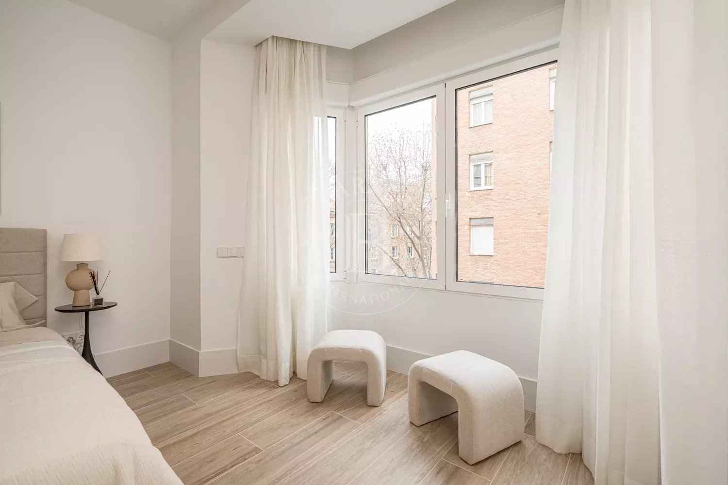 4544d1898c2f7eeec1d555a166302214 14214076e6 1500 original - Translation missing: en.helpers.application.image_tag.default_alt