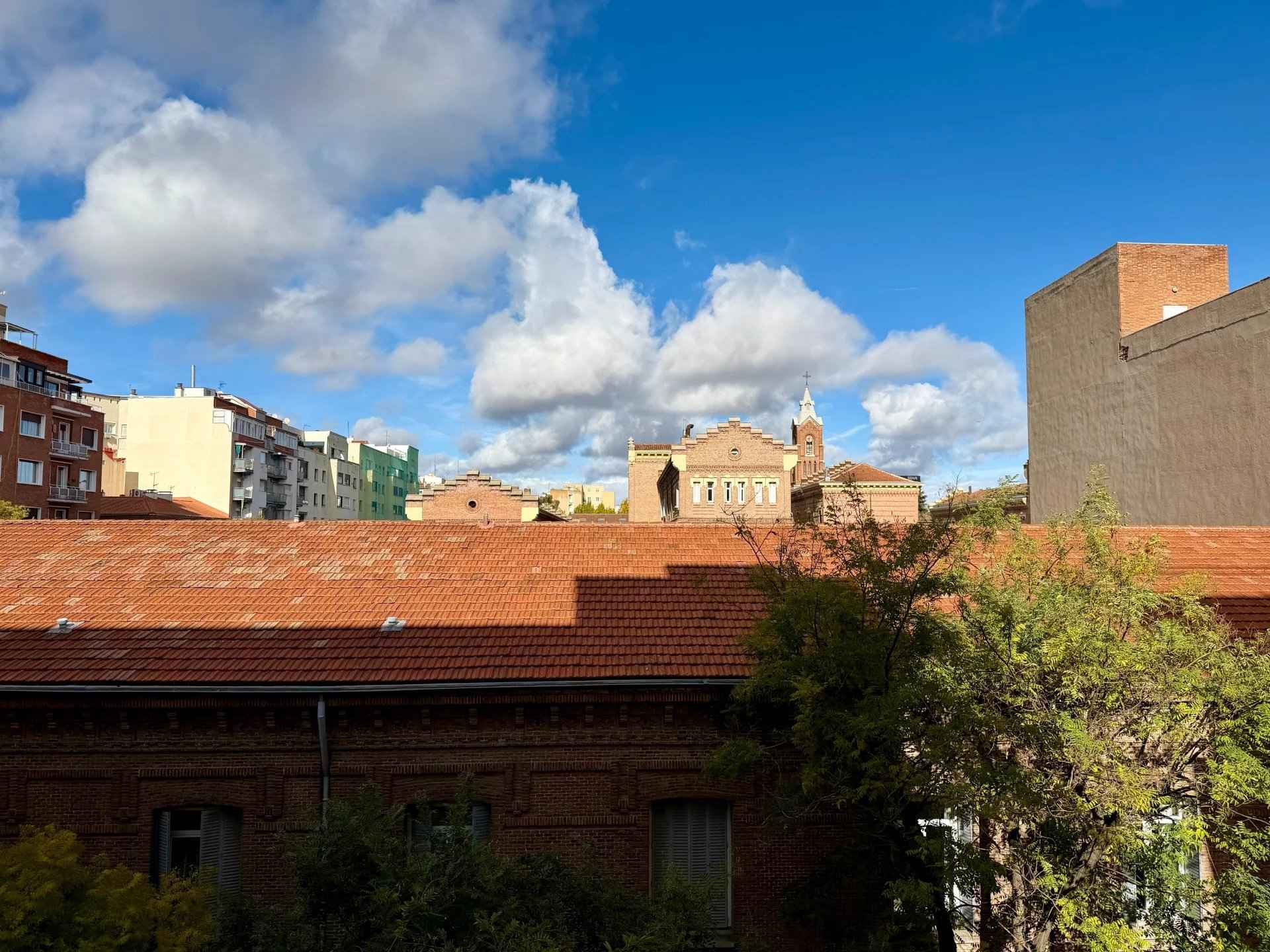 55898b85816681f83280a87ad9c9af8f e25996b570 1920 original - Attribut alt par défaut.