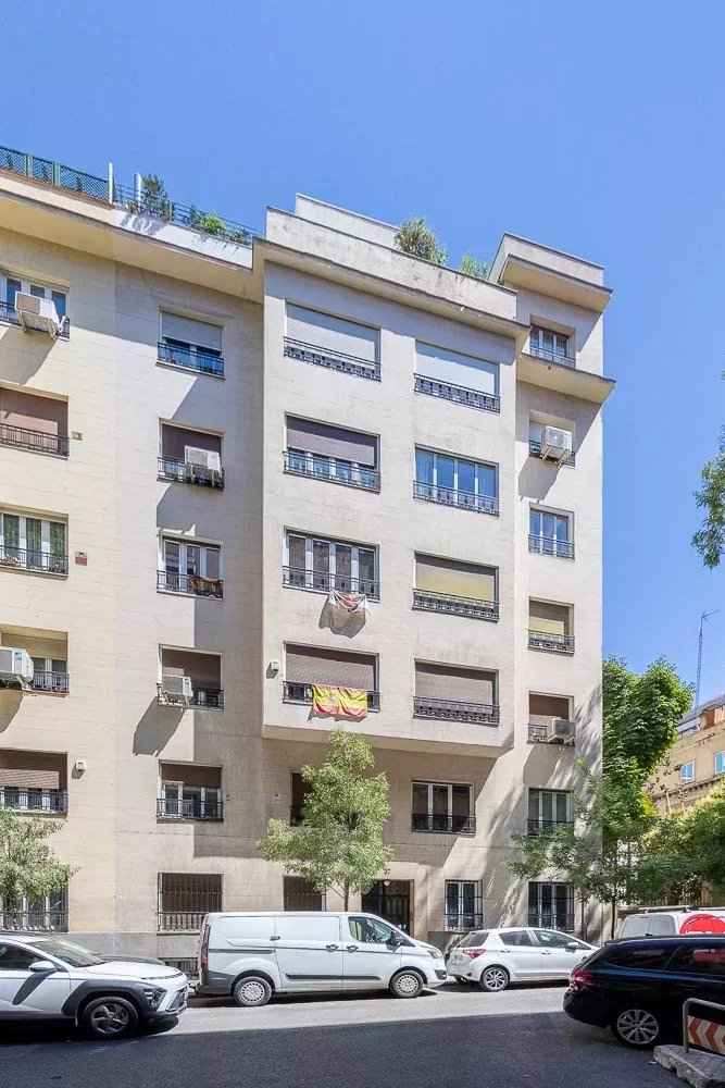 7427a8f441139f47c7140a92bb9e2621 907de77fb1 1000 original - Attribut alt par défaut.