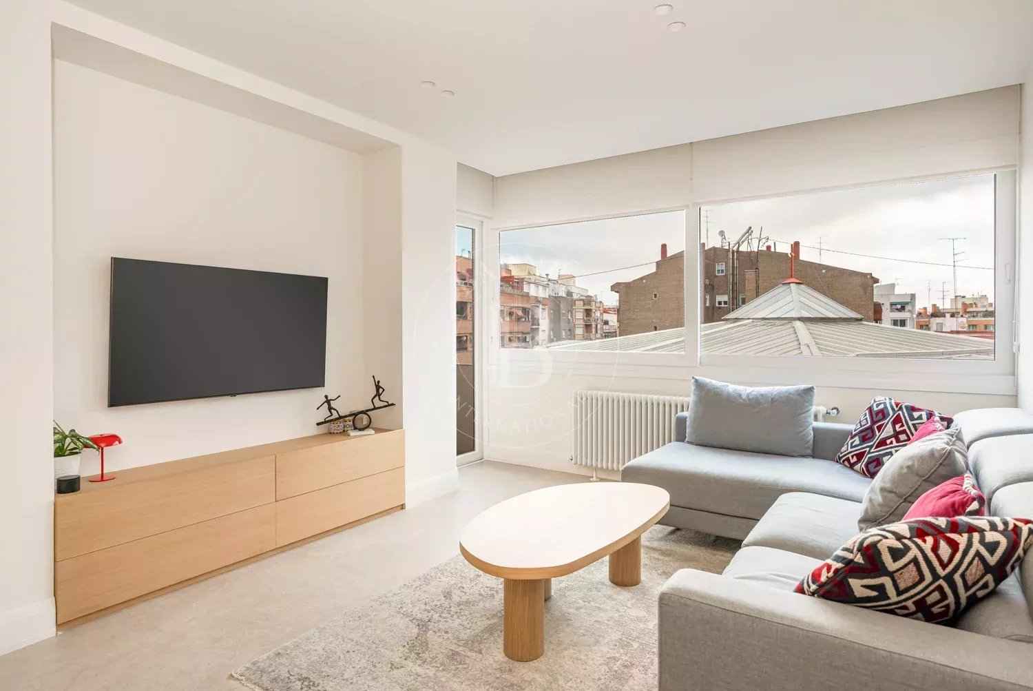 7b5954d0c20218b4e0b4db52e251e3aa 056dfb386d 1500 original - Attribut alt par défaut.