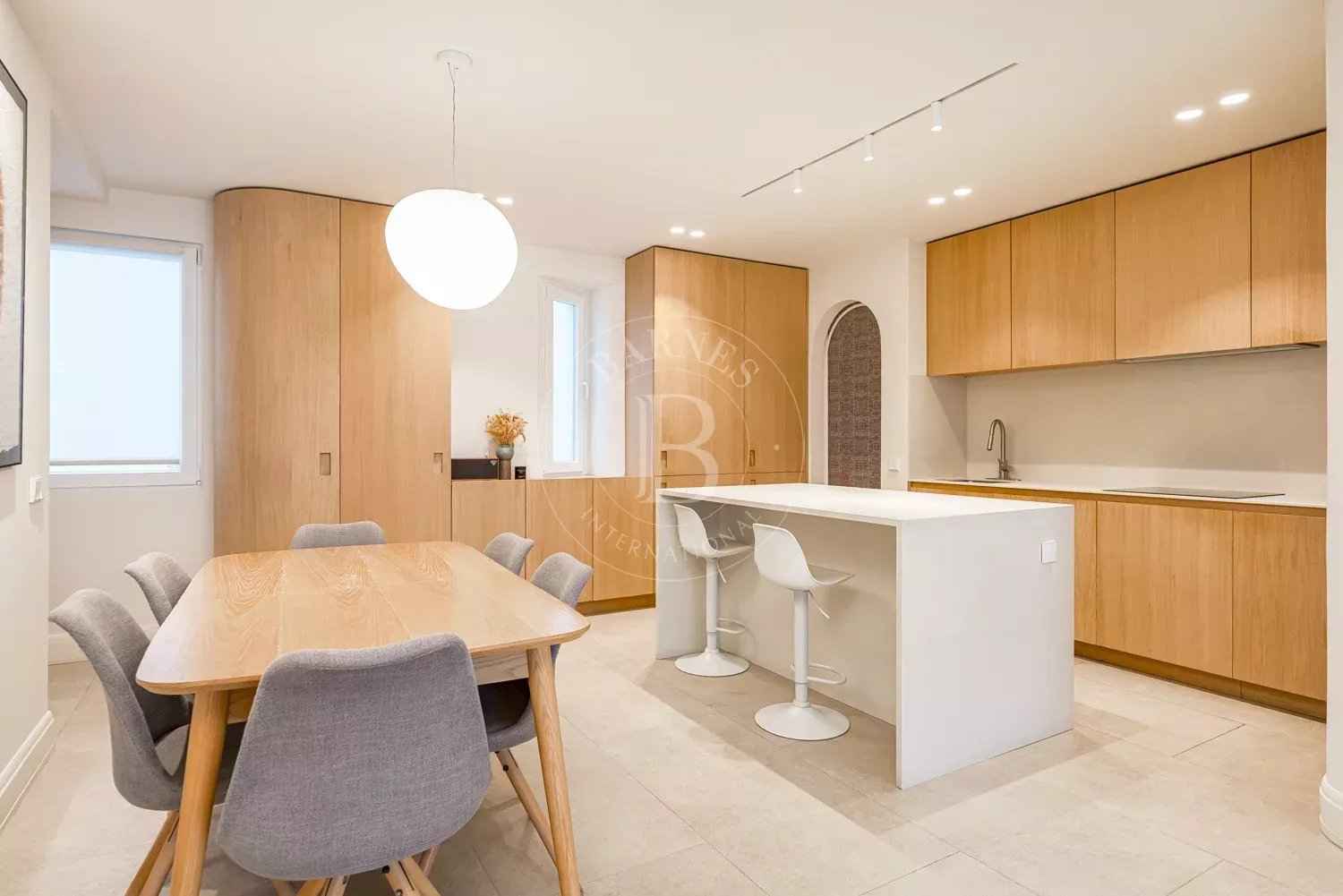 E1aa66f31e61fe2ee2fabfb26487e922 de5897793f 1500 original - Attribut alt par défaut.