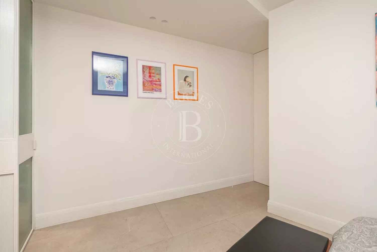 72ceea9a9e82de42accf6d1871754f8f afbabf3320 1500 original - Attribut alt par défaut.