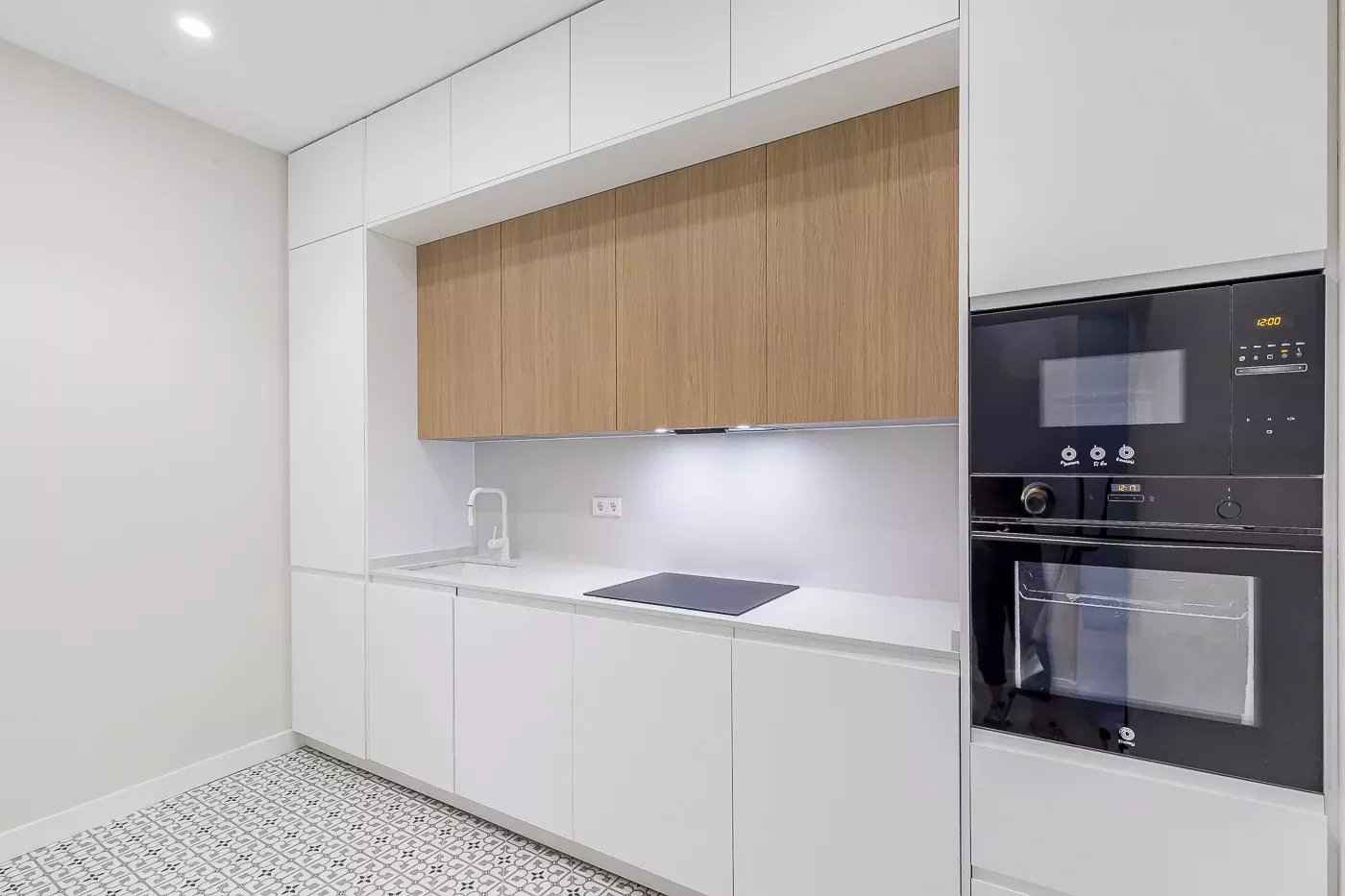 51d91b7b2cd046be4135b01b248665d4 eb188b31eb 1400 original - Attribut alt par défaut.