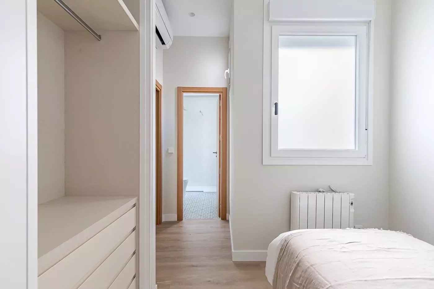 22f3e5e3b2a91d33e35b2b5883dfbca7 92ee1457e6 1400 original - Attribut alt par défaut.