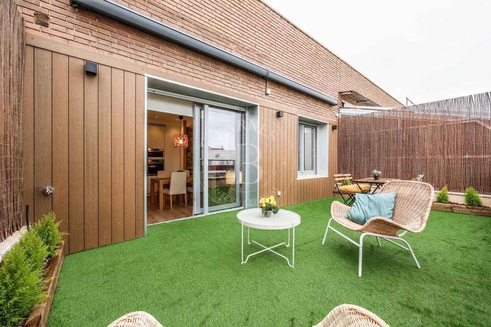 0e9635d95c3b38fc20c9bccb0eefea5b df9632d454 1600 original - Attribut alt par défaut.