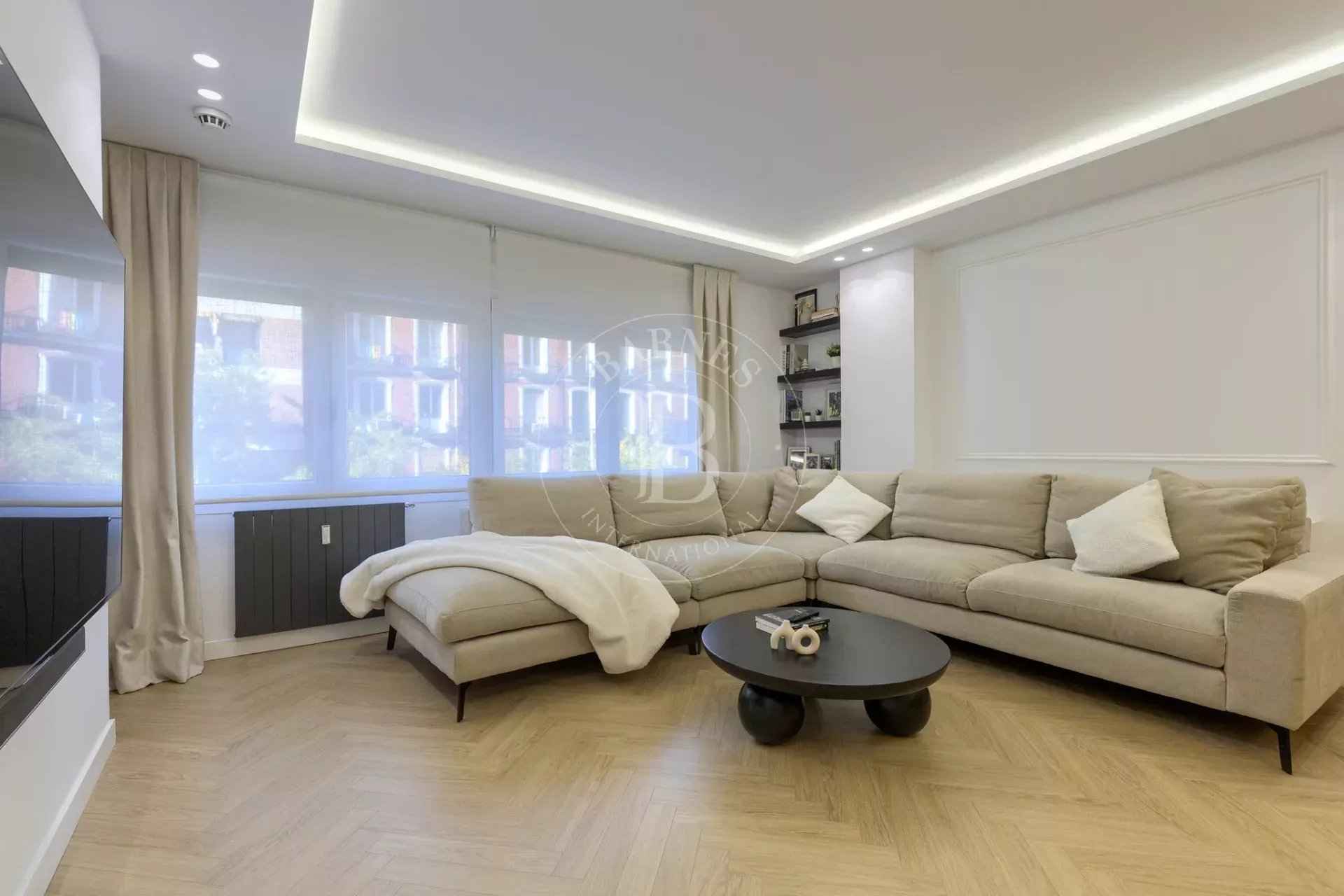 F64e0b69db84f63fda7f692eddfec339 51119d5d3b 1920 original - Attribut alt par défaut.