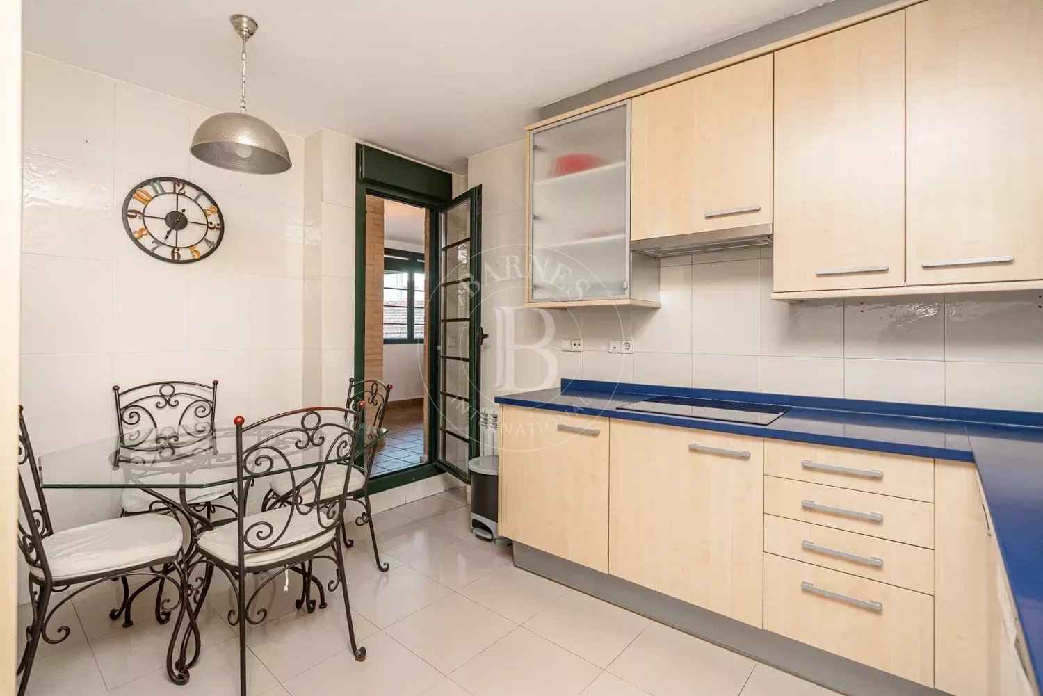 Ef8f4c40ba11f70772bd2241d275f245 4524a41e33 1500 original - Translation missing: en.helpers.application.image_tag.default_alt