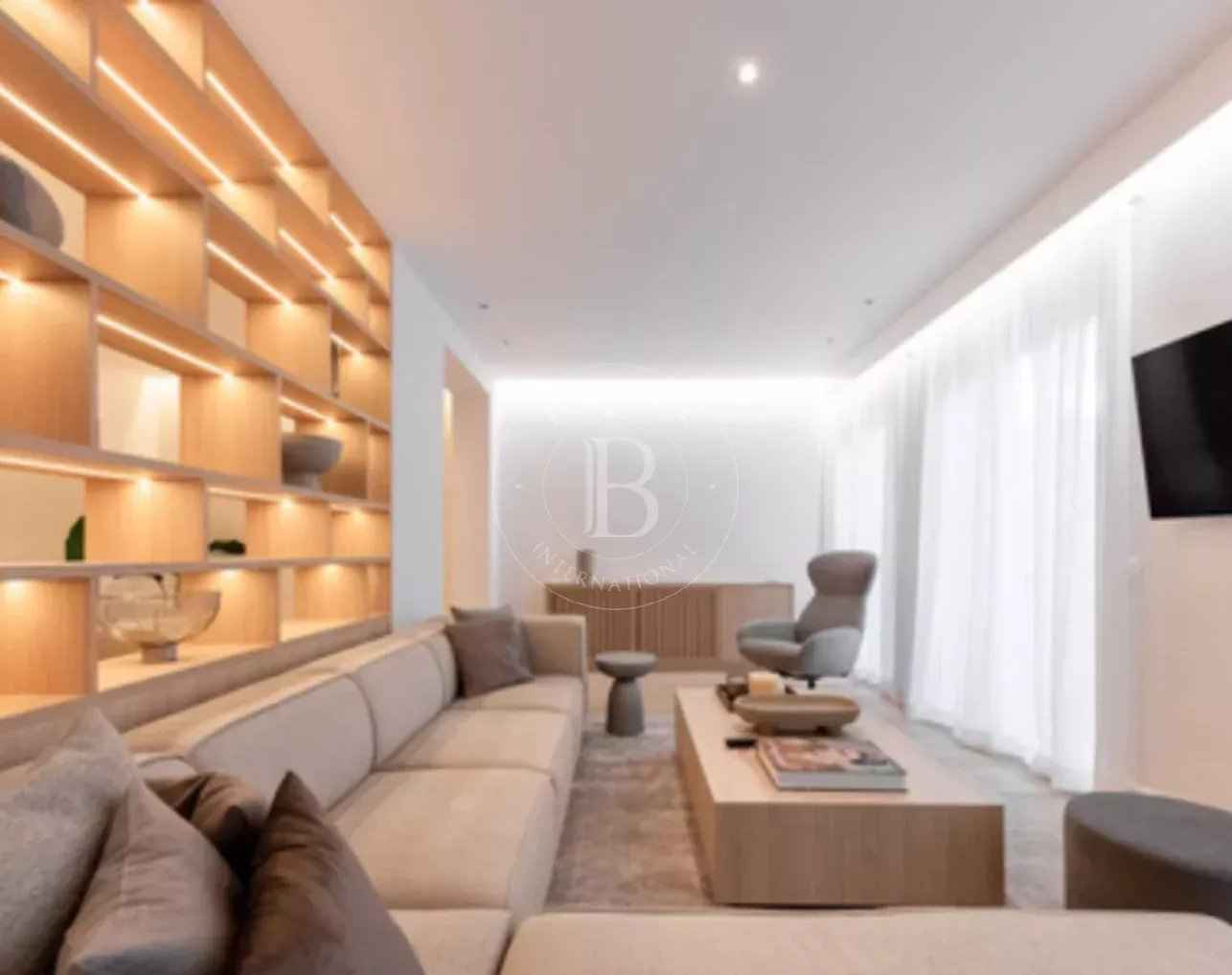 Ef3beca8c17ca3331ca3d8ab9a98176c 4fb86c204d 1286 original - Attribut alt par défaut.