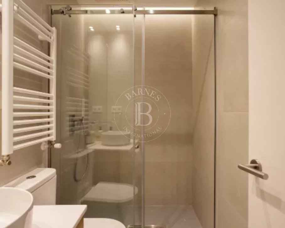 A2994af8f8537a322a7d920ba07cf909 e55c16ff79 908 original - Translation missing: en.helpers.application.image_tag.default_alt