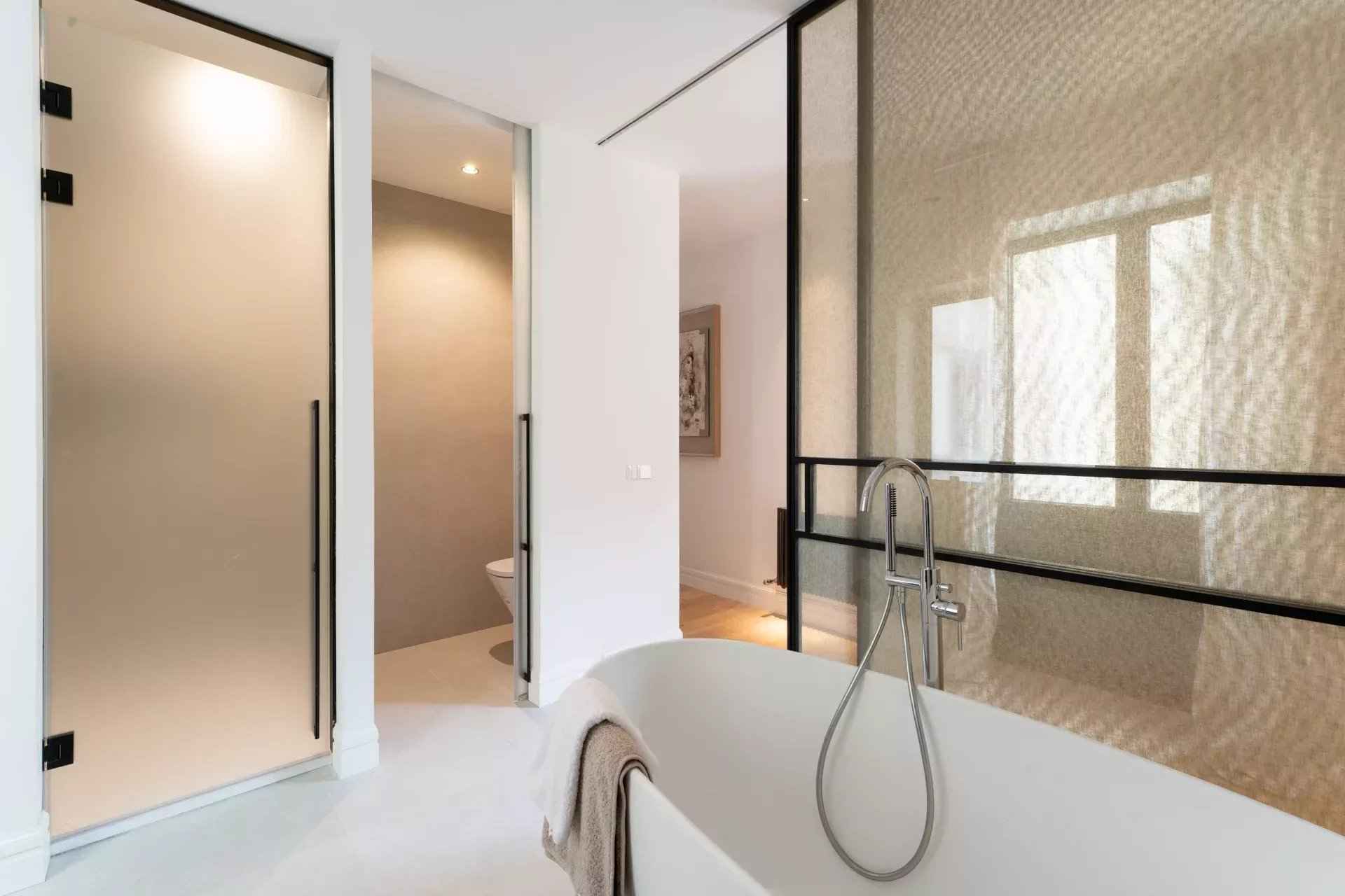 924d086d4d64991c0e48f4ba58a9bfdf a30eb45b6f 1920 original - Attribut alt par défaut.