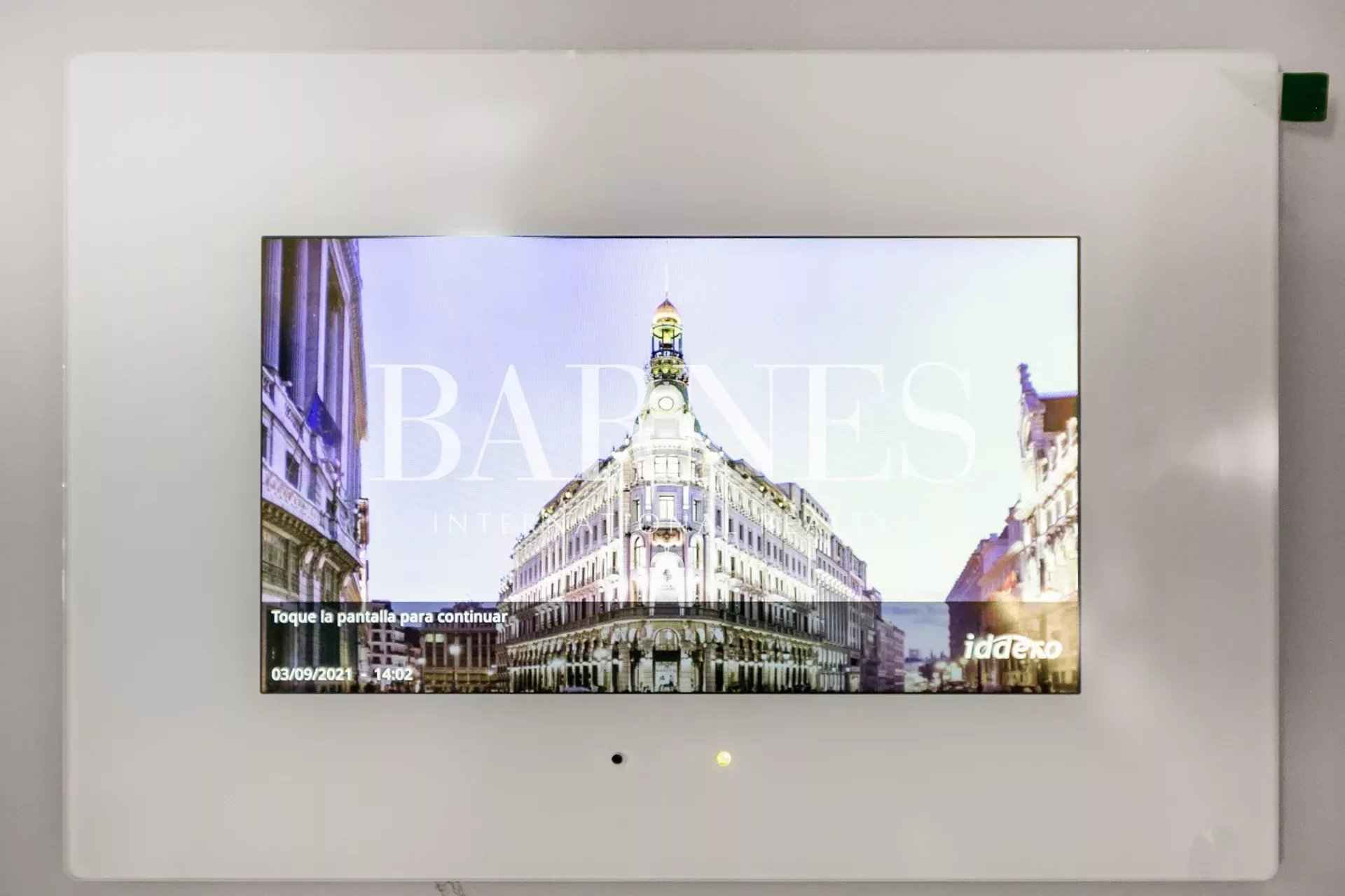 7d54bd9d8ffcdbcbd4eec1449baa0c4e eb12f1836b 1920 original - Attribut alt par défaut.