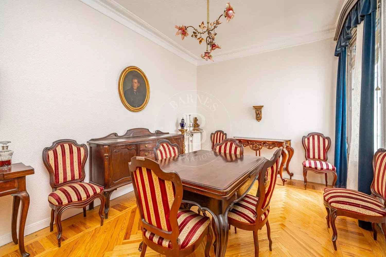 1a6e14e9646944d151fbfdd37835f82d c9fdc4fddb 1500 original - Attribut alt par défaut.